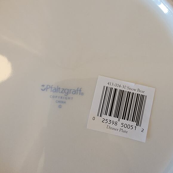 Pfaltzgraff SNOW BEAR 2001 Dinner Plates Christmas Holiday 11” Across Set of 3 - Picture 4 of 8
